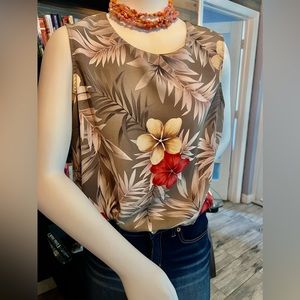 Jaclyn Smith, Sport, sleeveless Blouse